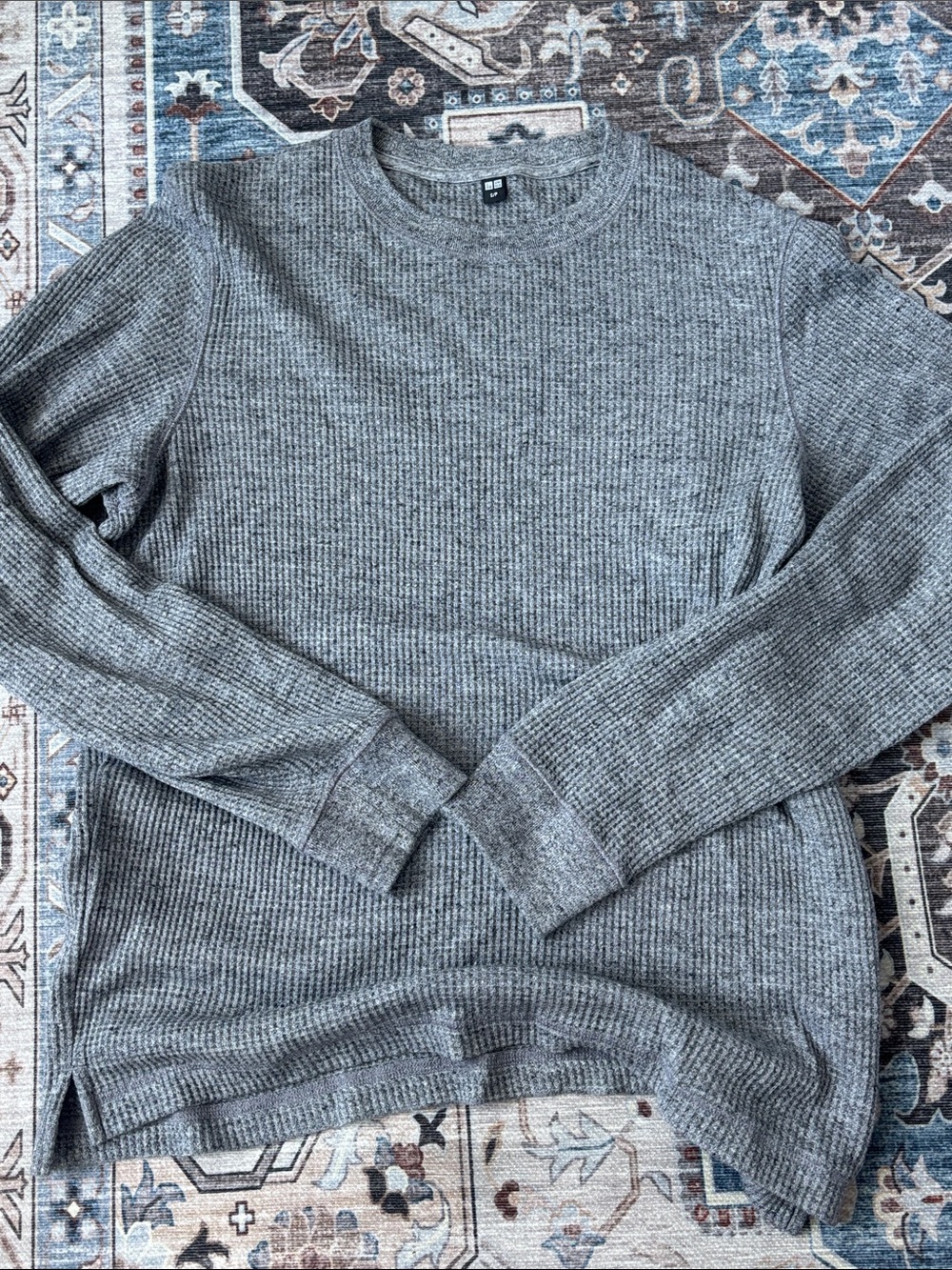 Uniqlo waffle crewneck